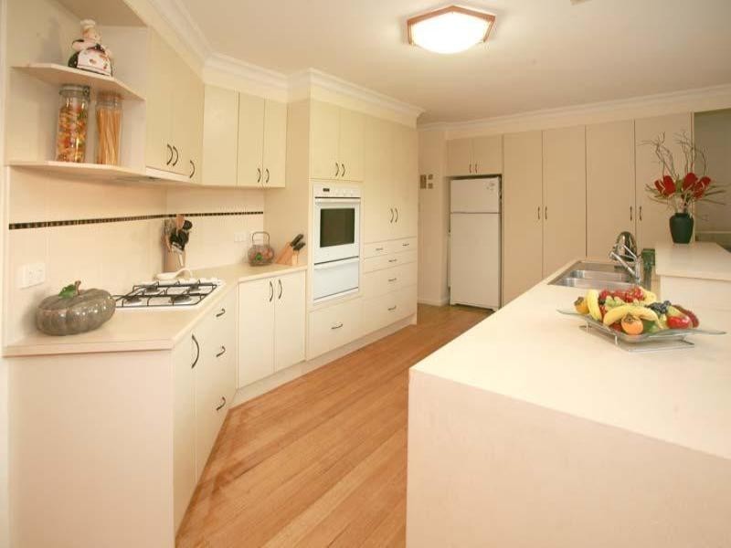 43 Saniky Street, Notting Hill VIC 3168