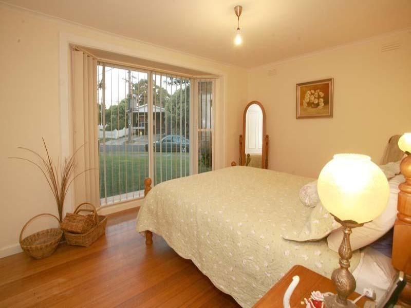 43 Saniky Street, Notting Hill VIC 3168