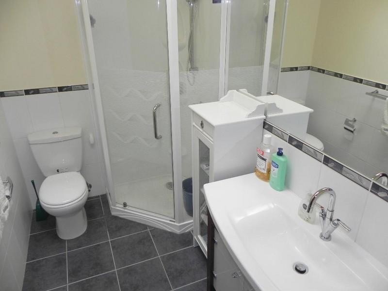 8 Danene Court, Vermont South VIC 3133