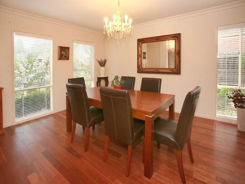 37 Crows Lane, Glen Waverley VIC 3150