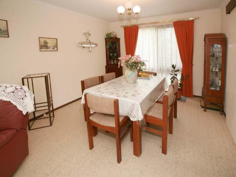 15 Lainie Court, Wantirna South VIC 3152