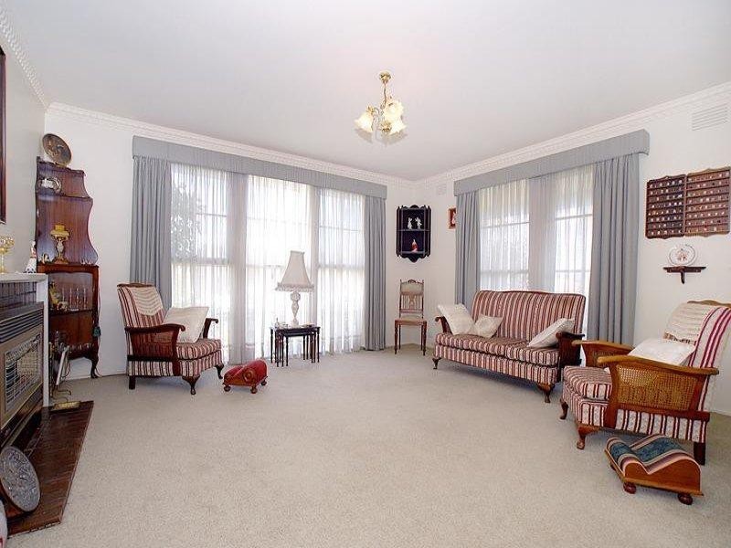 92 Windella Crescent, Glen Waverley VIC 3150