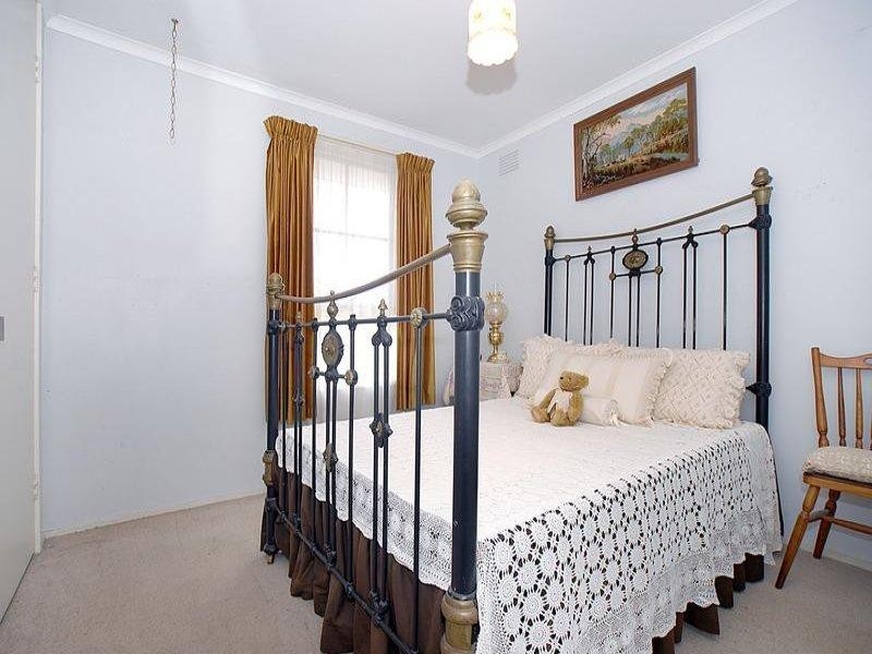 92 Windella Crescent, Glen Waverley VIC 3150