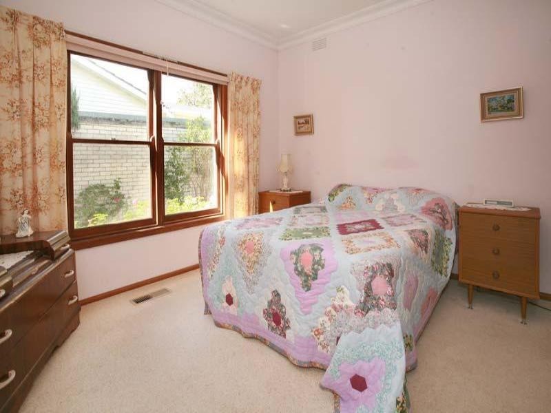 6 Clematis Street, Glen Waverley VIC 3150