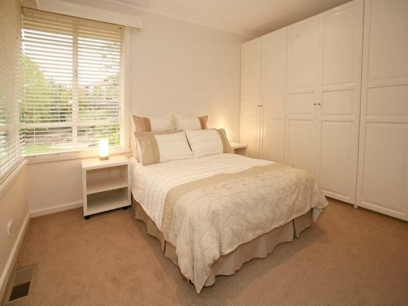 44 Avonhurst Drive, Glen Waverley VIC 3150