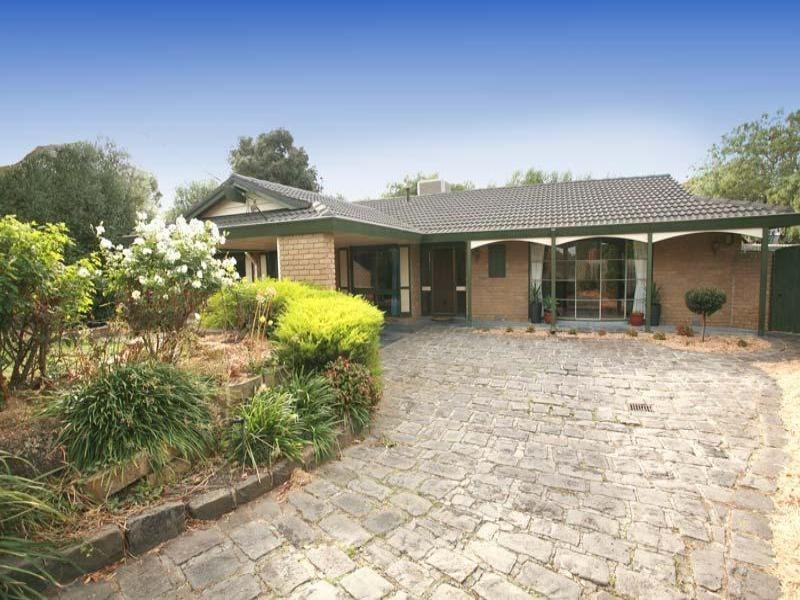 6 Tristram Court, Glen Waverley VIC 3150