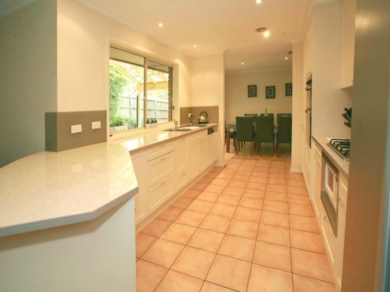 6 Tristram Court, Glen Waverley VIC 3150