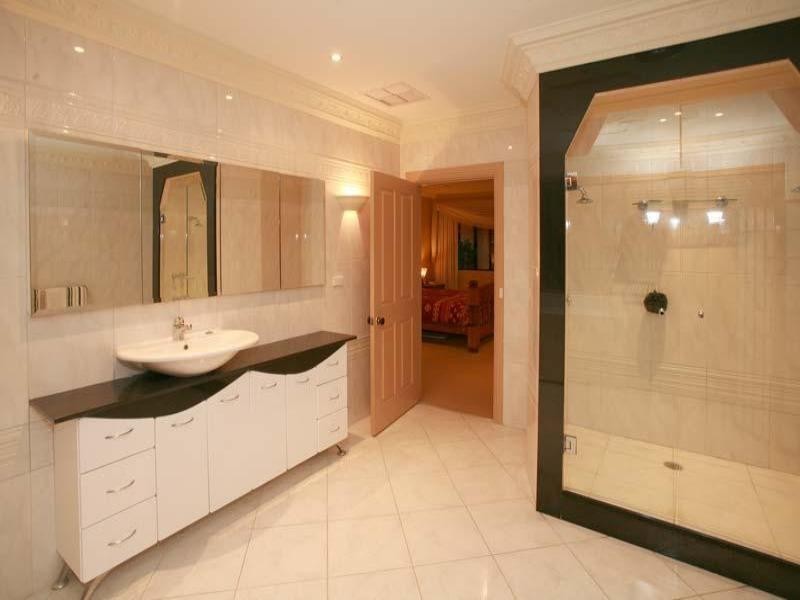 7 Kosciusko Court, Wheelers Hill VIC 3150