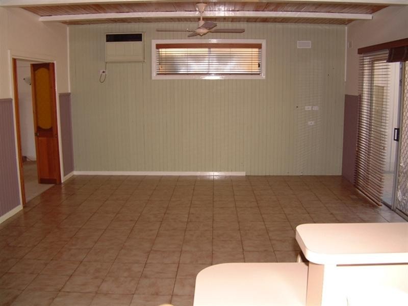 48 Pepperell Avenue, Glen Waverley VIC 3150