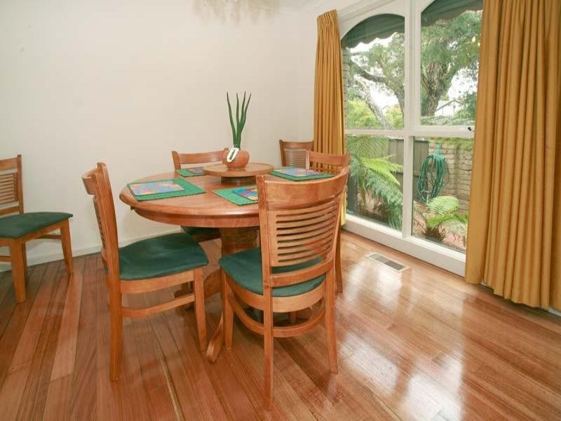 15 Tanner Street, Glen Waverley VIC 3150