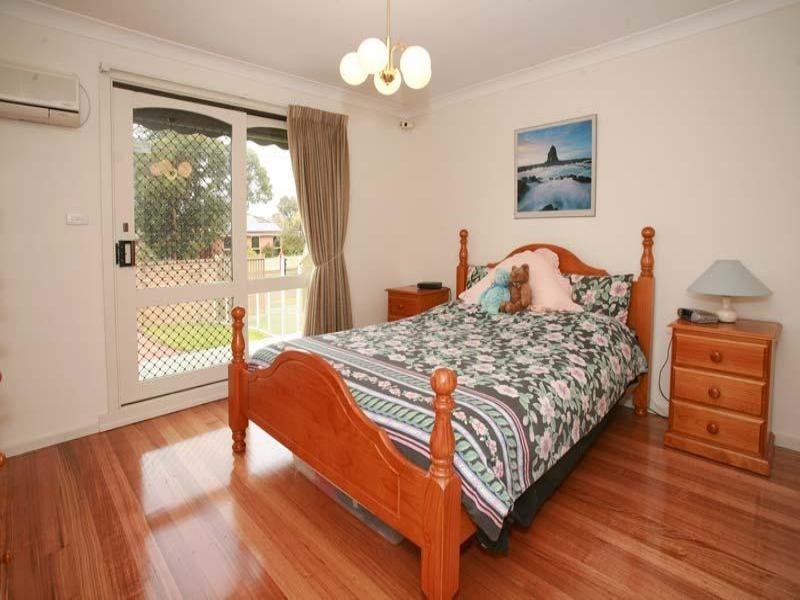 15 Tanner Street, Glen Waverley VIC 3150