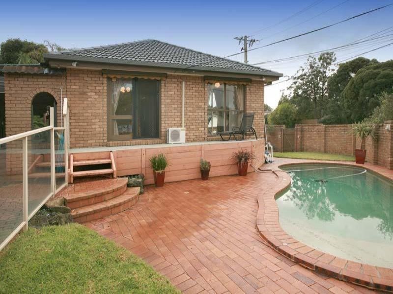 15 Tanner Street, Glen Waverley VIC 3150