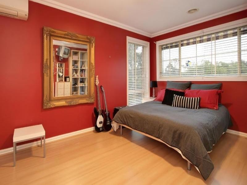 3 Holmes Way, Glen Waverley VIC 3150