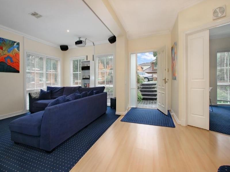 3 Holmes Way, Glen Waverley VIC 3150