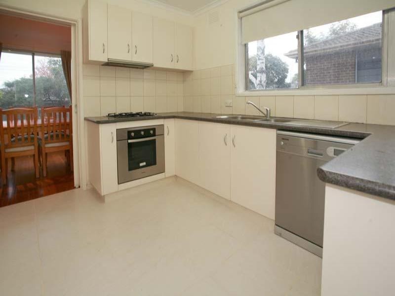 2 Rosewood Court, Mulgrave VIC 3170