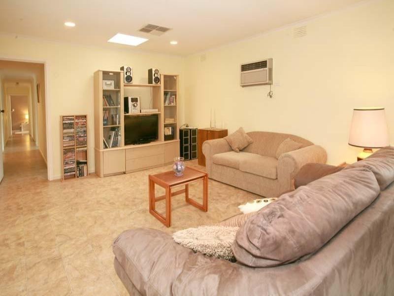 60 Camelot Drive, Glen Waverley VIC 3150