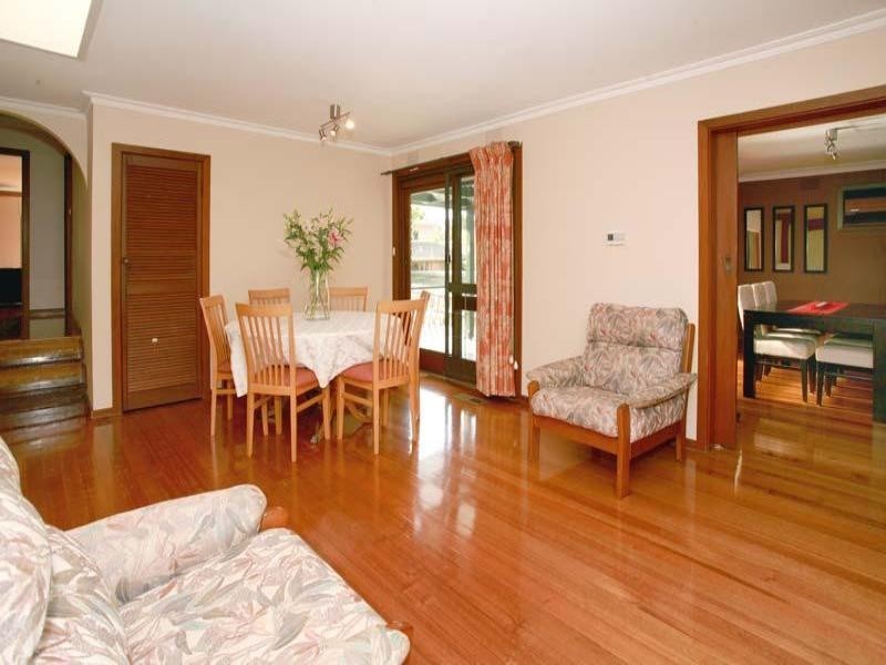 35 Mullens Road, Vermont South VIC 3133