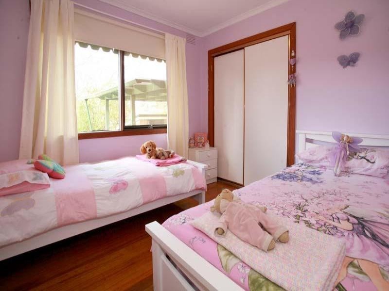 35 Mullens Road, Vermont South VIC 3133