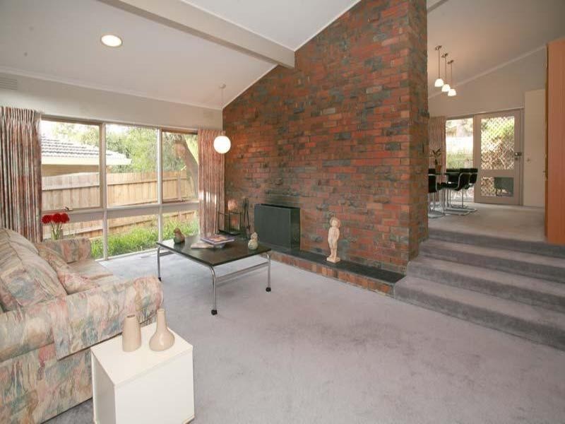 12 Leamington Crescent, Glen Waverley VIC 3150