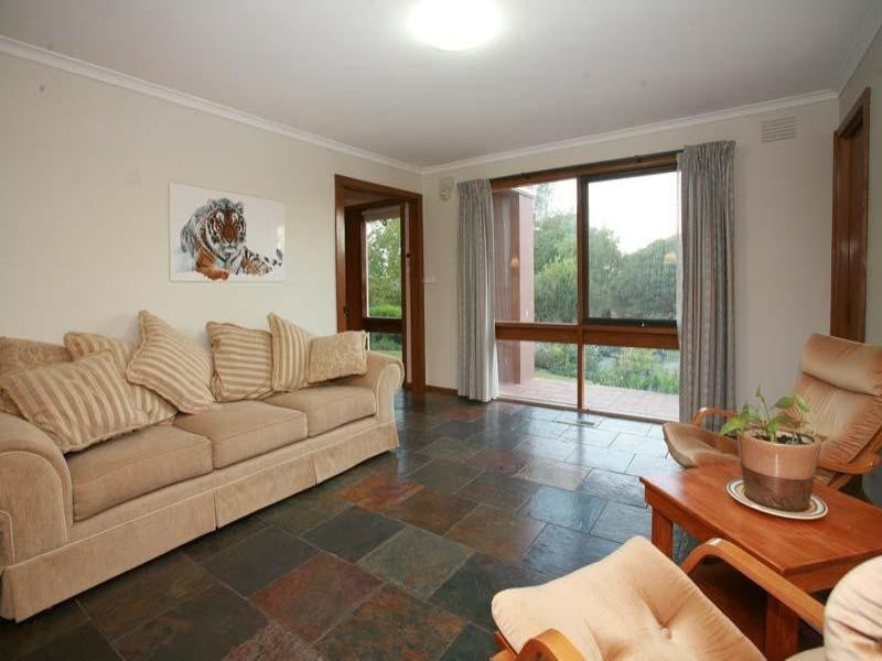 79 Sunnybrook Drive, Wheelers Hill VIC 3150