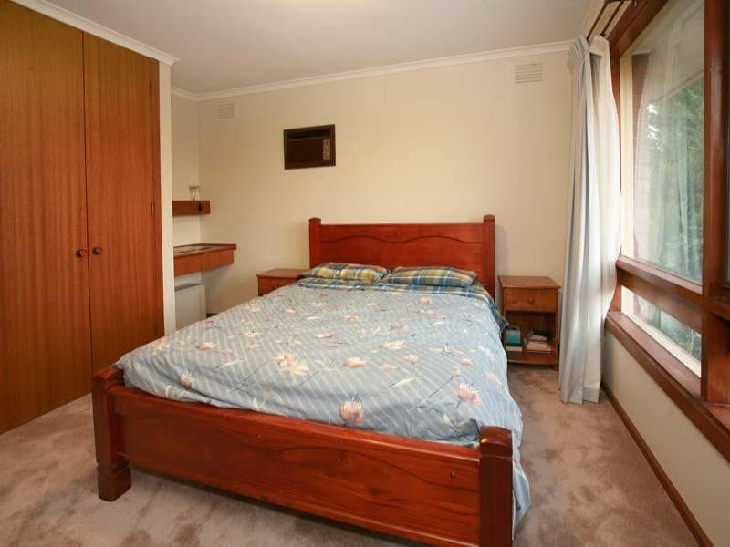 79 Sunnybrook Drive, Wheelers Hill VIC 3150