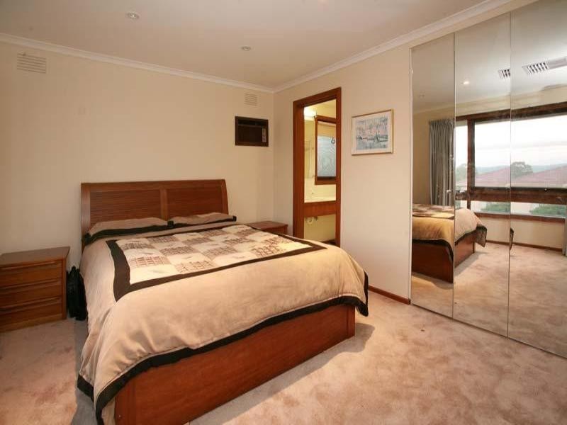 79 Sunnybrook Drive, Wheelers Hill VIC 3150