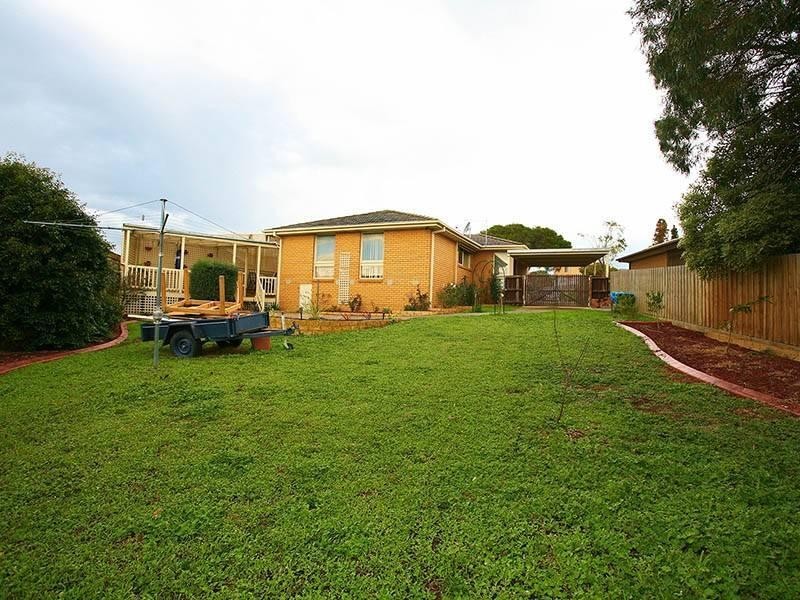 5 Timothy Court, Hallam VIC 3803