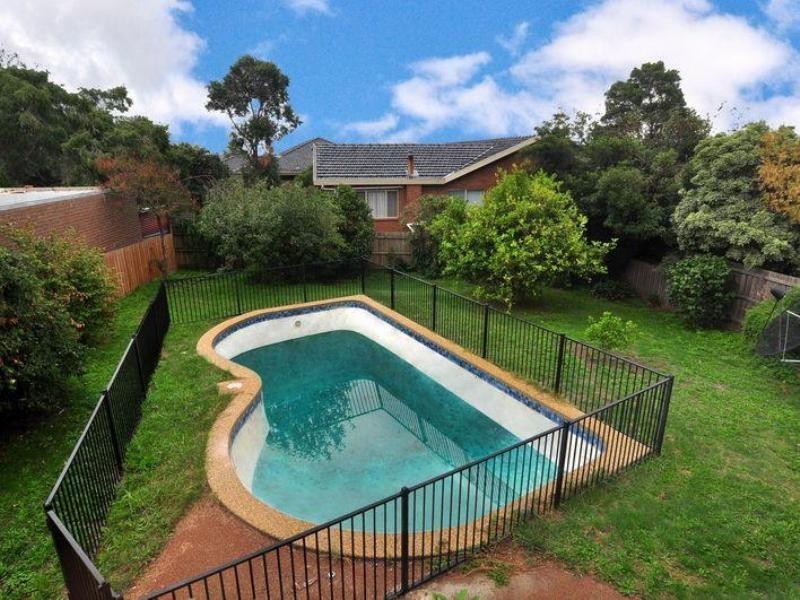 57 Wilson Road, Glen Waverley VIC 3150
