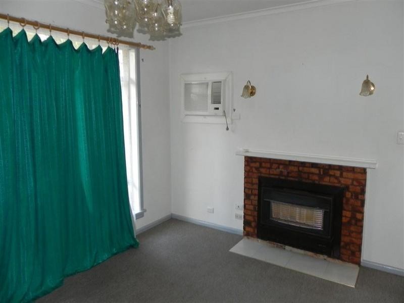 71 Husband Road, Forest Hill VIC 3131