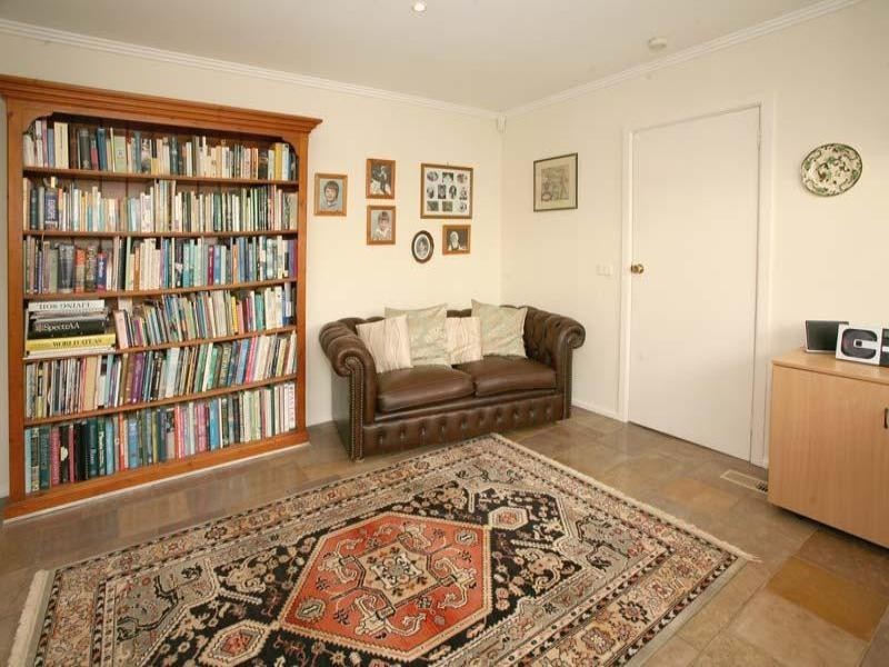 27 Koonalda Avenue, Glen Waverley VIC 3150