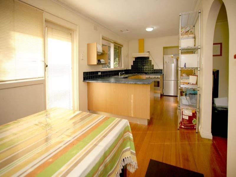 85 Avonhurst Drive, Glen Waverley VIC 3150