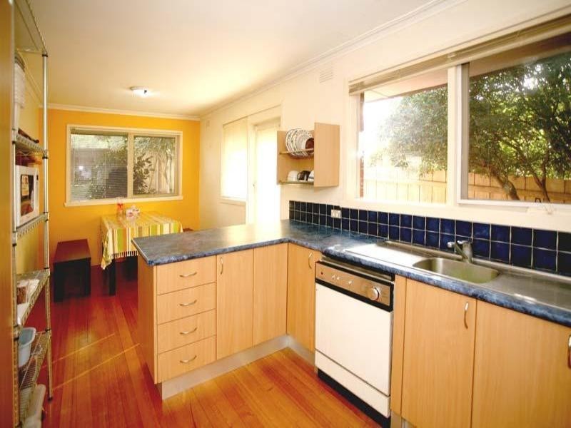 85 Avonhurst Drive, Glen Waverley VIC 3150