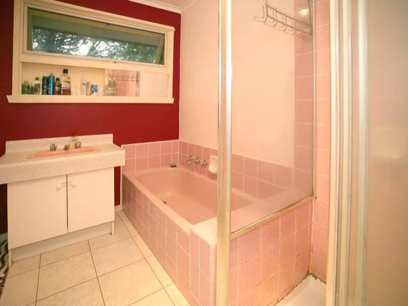 85 Avonhurst Drive, Glen Waverley VIC 3150