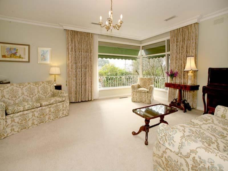 12 Townsend Street, Glen Waverley VIC 3150