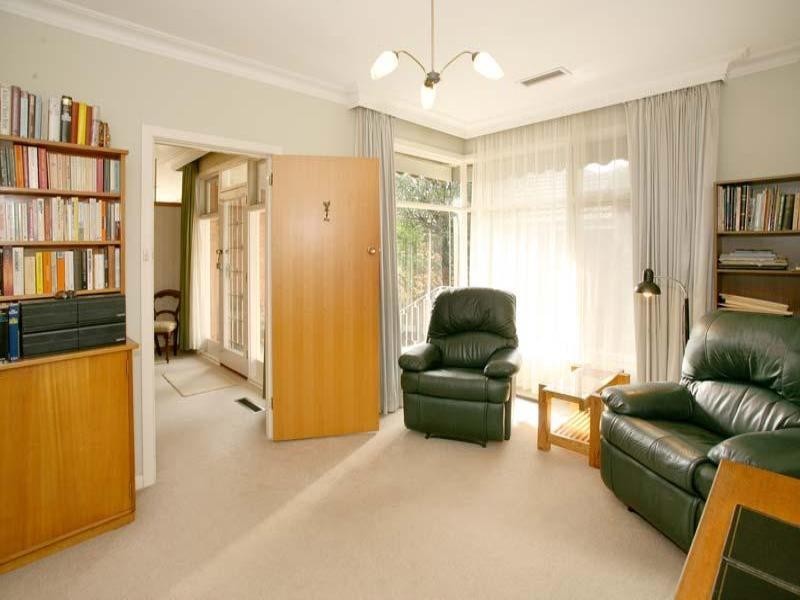 12 Townsend Street, Glen Waverley VIC 3150