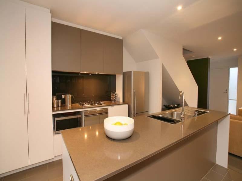 21 Camville Road, Mulgrave VIC 3170