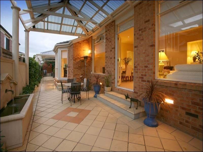 5 Maxwell Grove, Glen Waverley VIC 3150