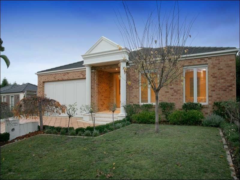 5 Maxwell Grove, Glen Waverley VIC 3150