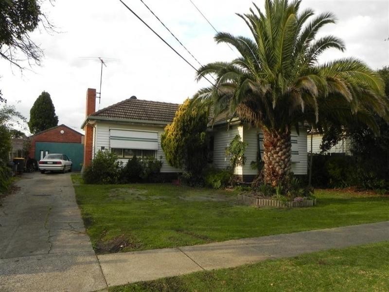 6 Roberts Avenue, Mulgrave VIC 3170