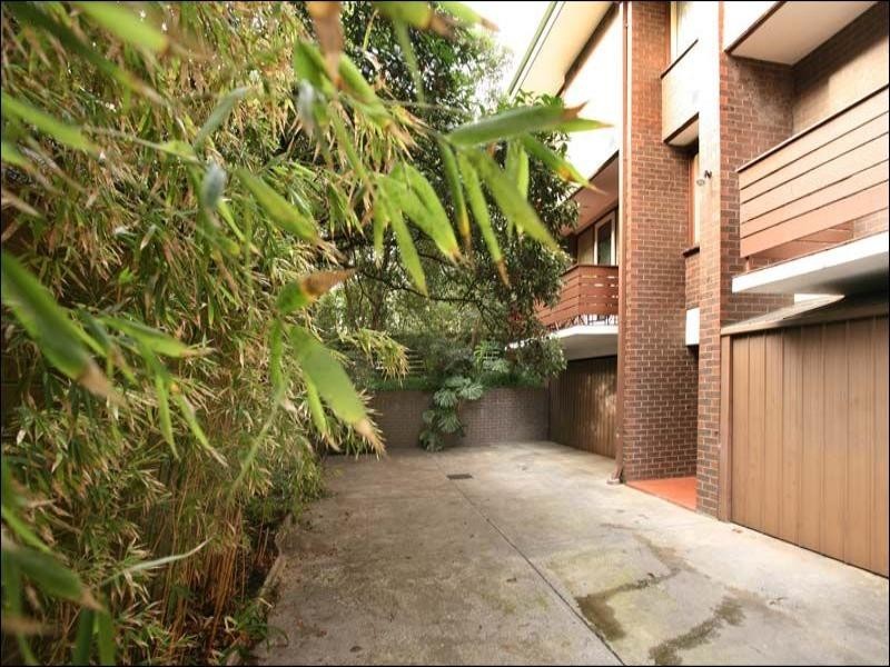 6/4 Rosaline Avenue, Mount Waverley VIC 3149