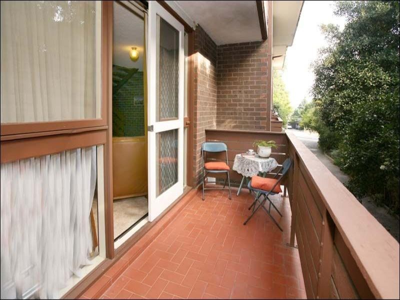 6/4 Rosaline Avenue, Mount Waverley VIC 3149