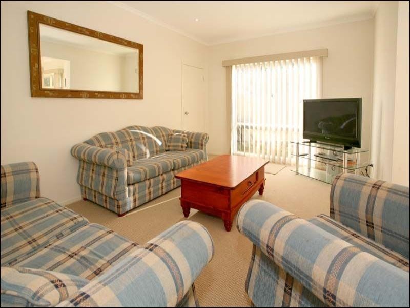 4/745 Waverley Road, Glen Waverley VIC 3150