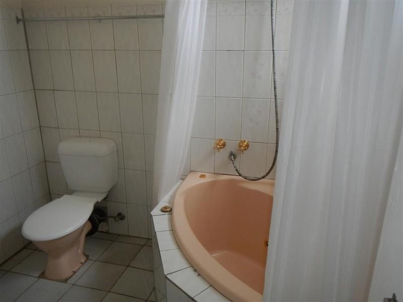 80 Parer Street, Burwood VIC 3125