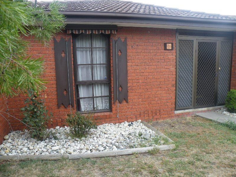 30 Raphael Drive, Wheelers Hill VIC 3150