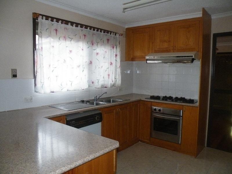 30 Raphael Drive, Wheelers Hill VIC 3150