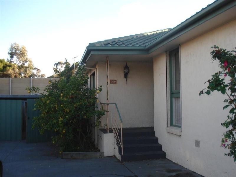 123 Brandon Park Drive, Wheelers Hill VIC 3150