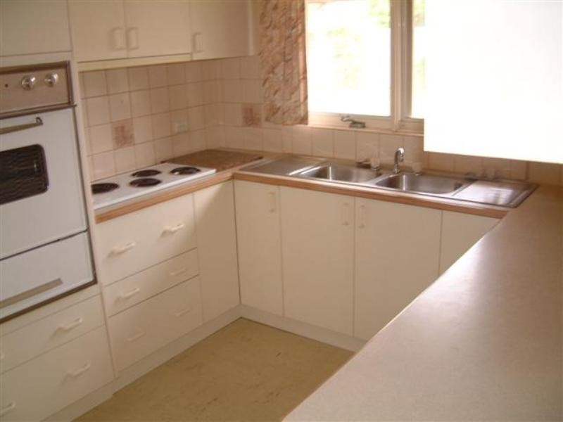 20-22 Charlotte Street, Glen Waverley VIC 3150