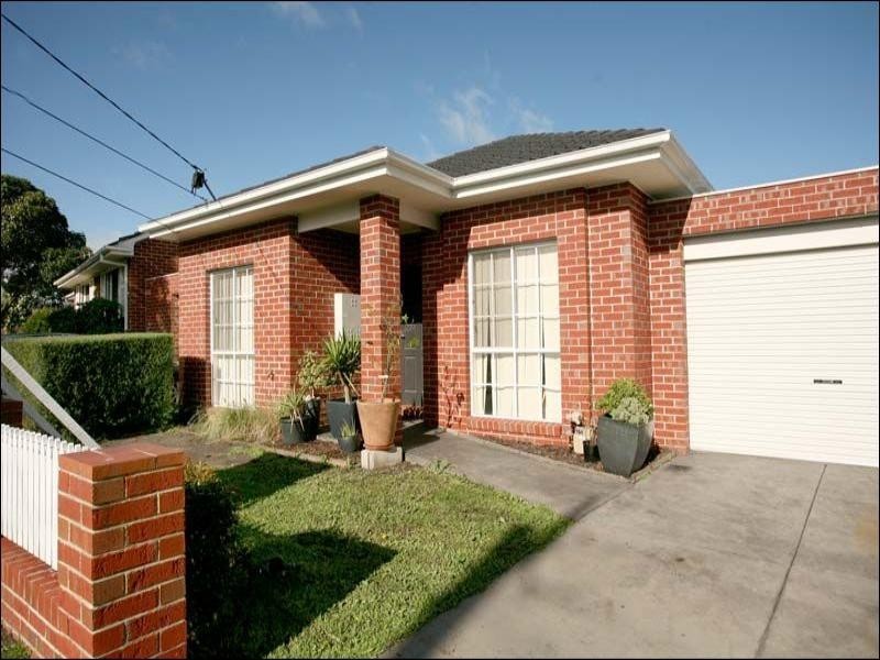 10B Caledonia Crescent, Mulgrave VIC 3170