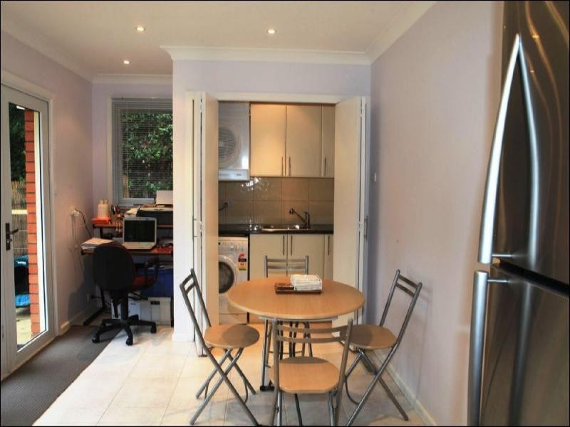 22 Rowitta Drive, Glen Waverley VIC 3150