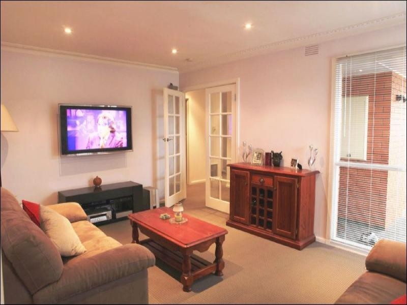 22 Rowitta Drive, Glen Waverley VIC 3150